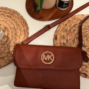 MICHAEL MICHAEL KORS - Leather Sling Crossbody Bag NWOT